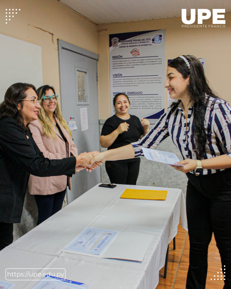 Finaliza el Curso de Lengua de Señas en la UPE: Entrega de certificados